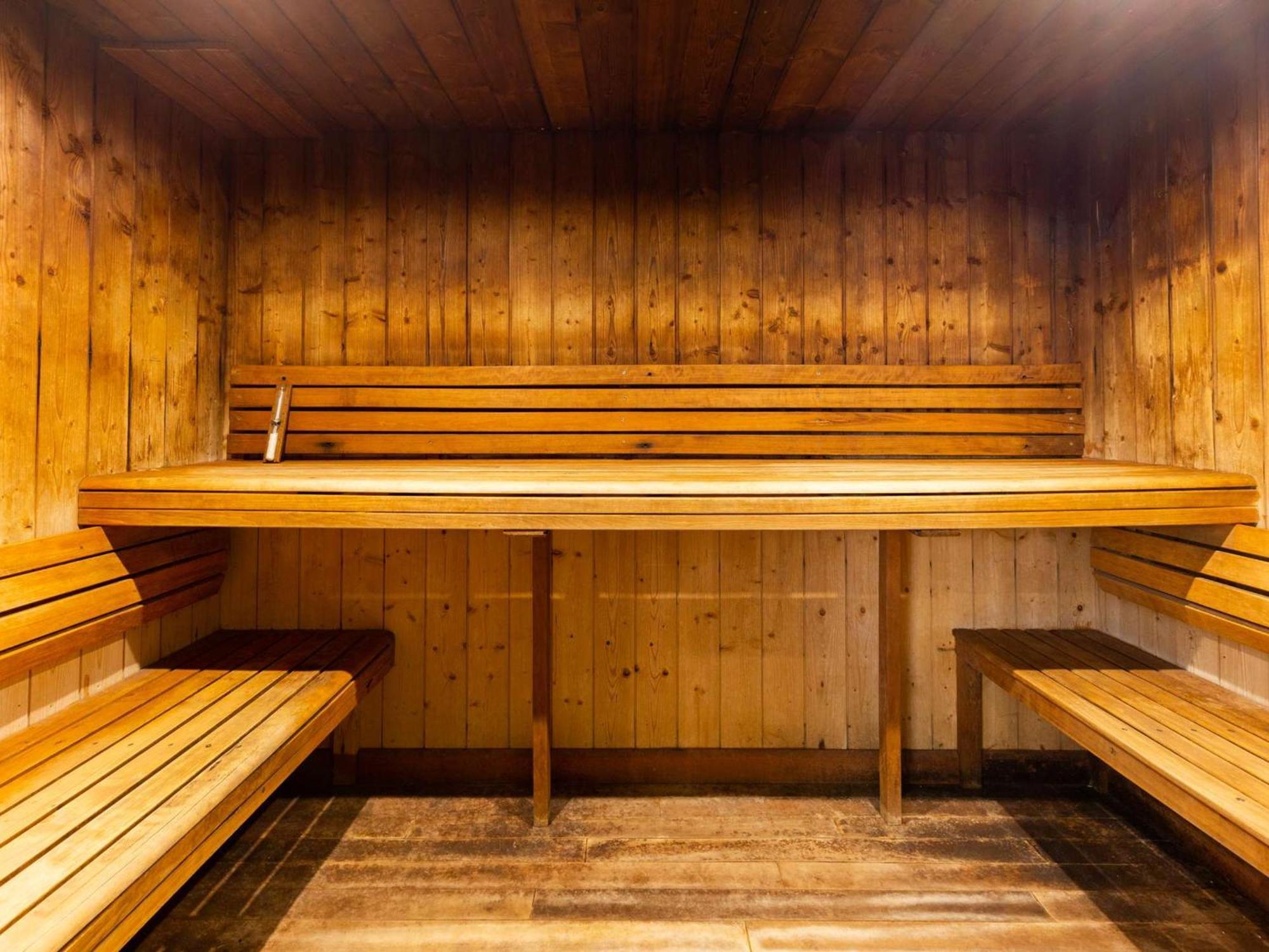Appartement Duplex Centre Saint-Lary Avec Piscine, Sauna Et Parking - Fr-1-296-395 Екстер'єр фото