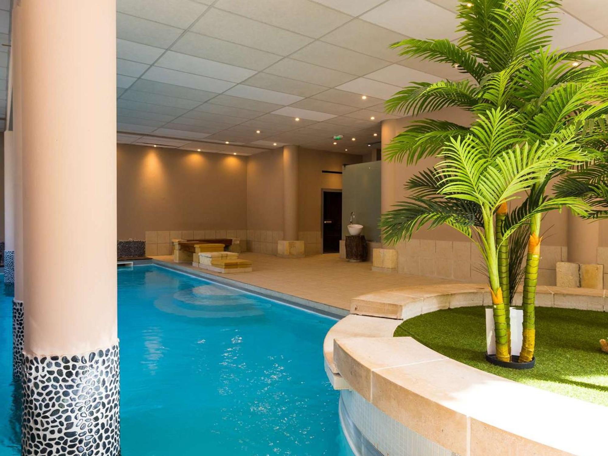 Appartement Duplex Centre Saint-Lary Avec Piscine, Sauna Et Parking - Fr-1-296-395 Екстер'єр фото